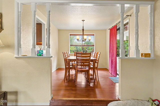 962 NE 11th Street, Grants Pass, OR 97526