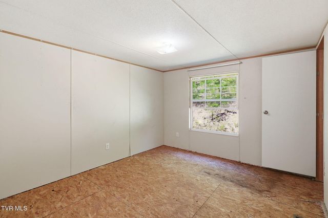 195 Bow Drive, Gate City, VA 24251