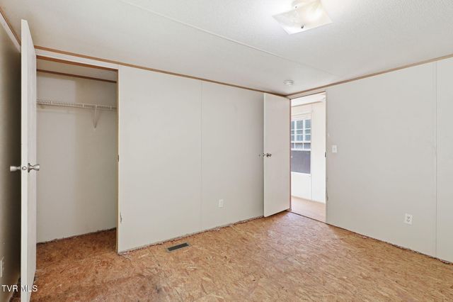 195 Bow Drive, Gate City, VA 24251