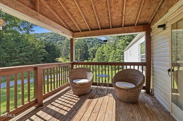 195 Bow Drive, Gate City, VA 24251