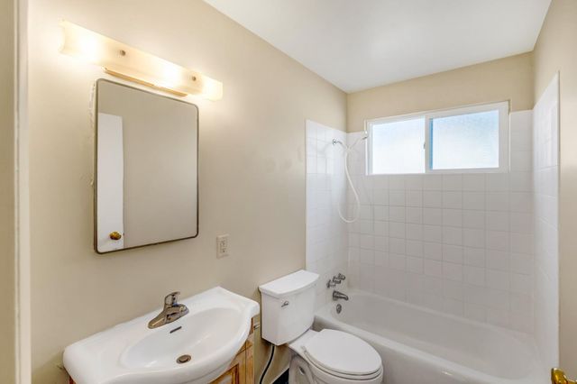 609 Congress Avenue, Pacific Grove, CA 93950