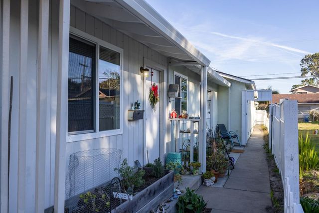 609 Congress Avenue, Pacific Grove, CA 93950