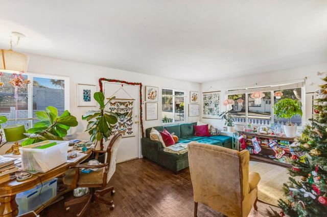 609 Congress Avenue, Pacific Grove, CA 93950