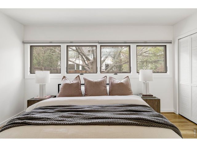 1305 Oak Ct, Boulder, CO 80304