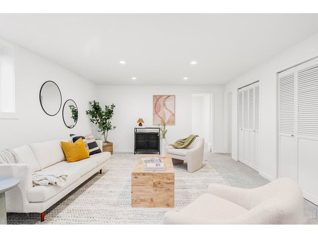 1305 Oak Ct, Boulder, CO 80304