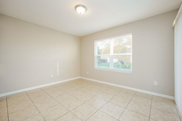 2564 Surfside BLVD, Cape Coral, FL 33914