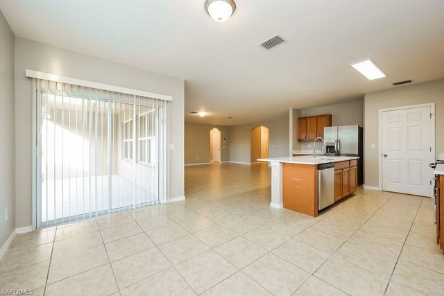 2564 Surfside BLVD, Cape Coral, FL 33914
