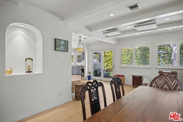 10481 Eastborne Avenue, Los Angeles, CA 90024