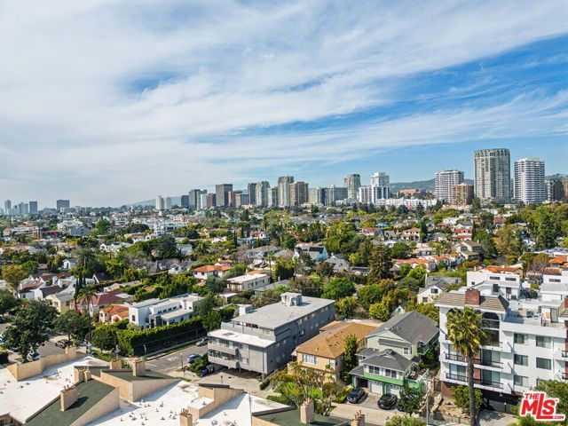 10481 Eastborne Avenue, Los Angeles, CA 90024