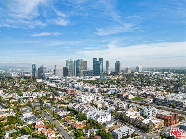 10481 Eastborne Avenue, Los Angeles, CA 90024