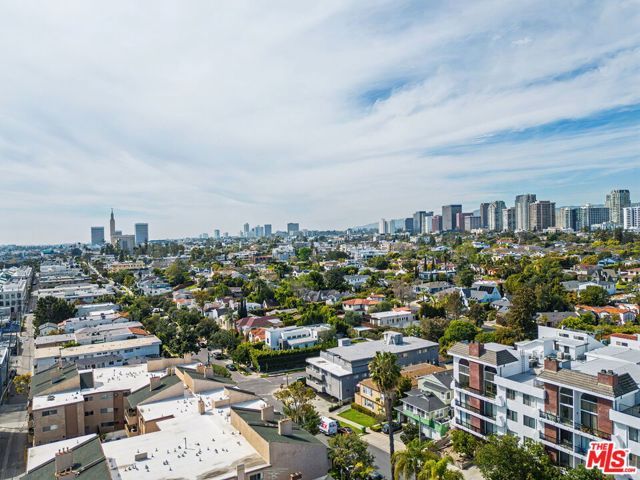 10481 Eastborne Avenue, Los Angeles, CA 90024