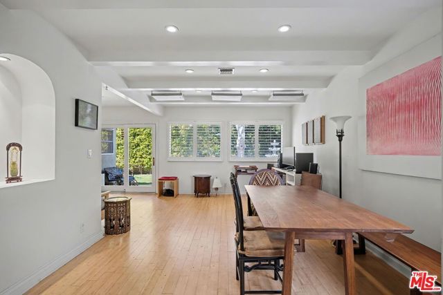 10481 Eastborne Avenue, Los Angeles, CA 90024