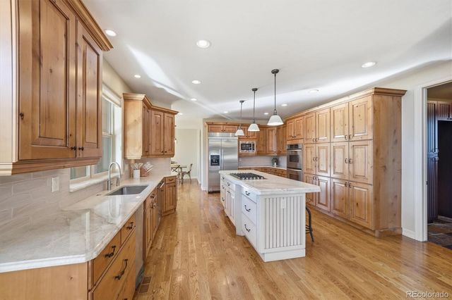 287 Claymoor Court, Castle Pines, CO 80108