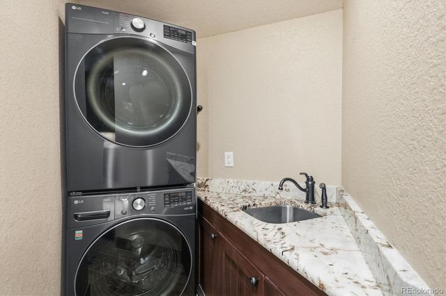 287 Claymoor Court, Castle Pines, CO 80108