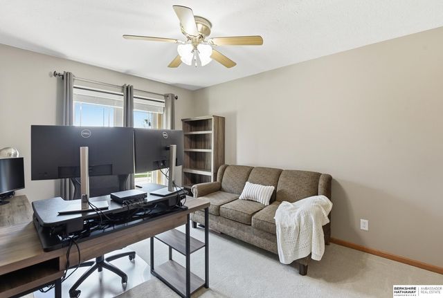 15960 Taylor Street, Omaha, NE 68116