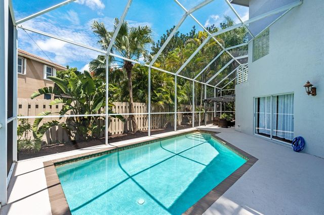 6220 NW 58th Way, Parkland, FL 33067