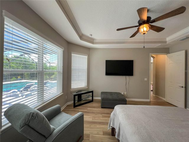 8033 CLEMENTINE LANE, Tampa, FL 33625