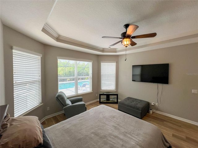 8033 CLEMENTINE LANE, Tampa, FL 33625