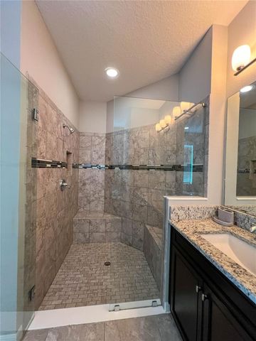 8033 CLEMENTINE LANE, Tampa, FL 33625