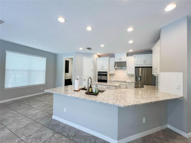 8033 CLEMENTINE LANE, Tampa, FL 33625