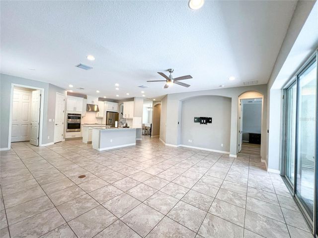 8033 CLEMENTINE LANE, Tampa, FL 33625