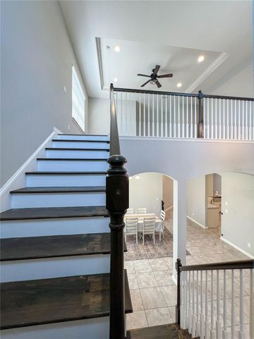 8033 CLEMENTINE LANE, Tampa, FL 33625