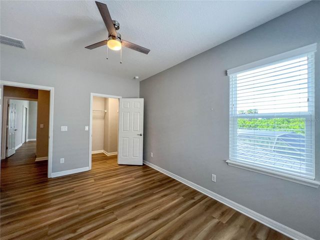 8033 CLEMENTINE LANE, Tampa, FL 33625