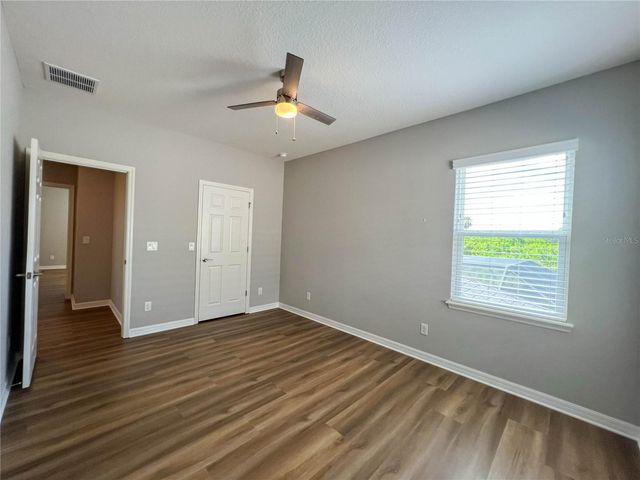 8033 CLEMENTINE LANE, Tampa, FL 33625