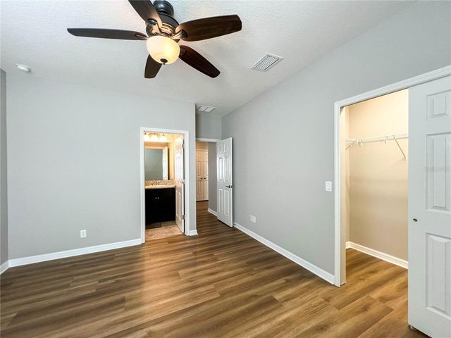 8033 CLEMENTINE LANE, Tampa, FL 33625