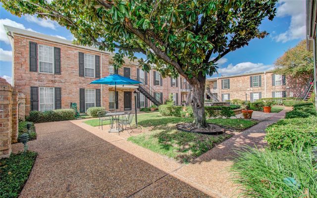 6410 Del Monte Drive 118, Houston, TX 77057