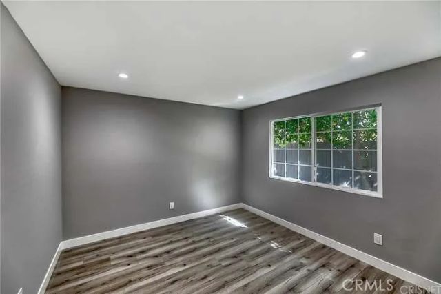 19221 Napa, Northridge, CA 91324