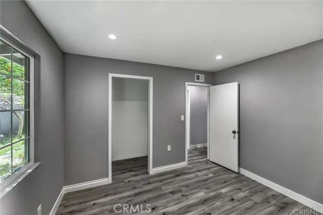 19221 Napa, Northridge, CA 91324