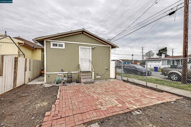 901 Florida Ave, Richmond, CA 94804