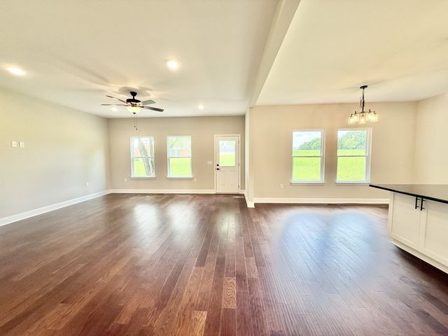 65 Misty Ln, Castalian Springs, TN 37031