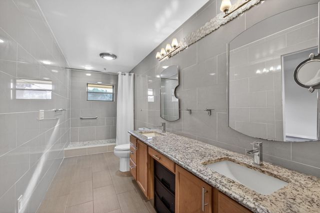 17137 Waterbend Drive 204, Jupiter, FL 33477