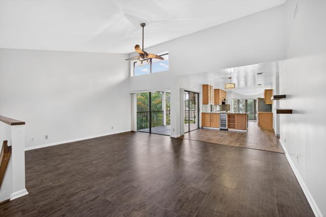 17137 Waterbend Drive 204, Jupiter, FL 33477