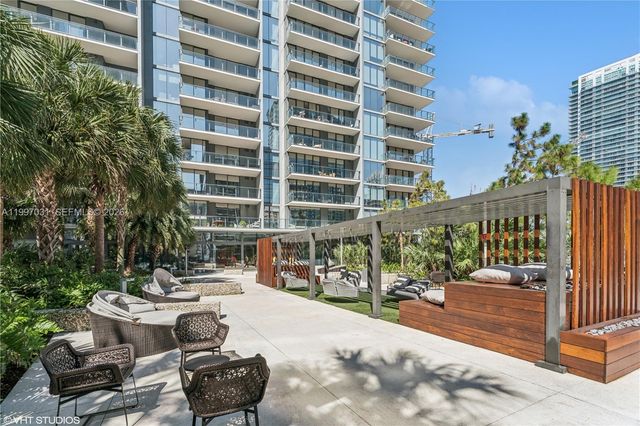 88 SW 7th Street 1804, Miami, FL 33130