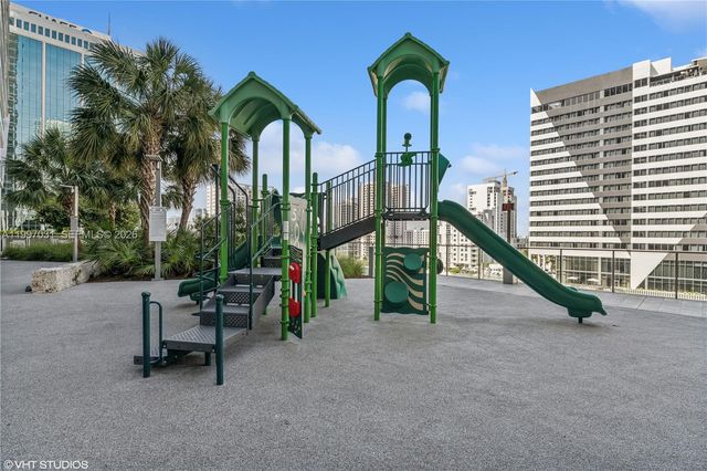 88 SW 7th Street 1804, Miami, FL 33130
