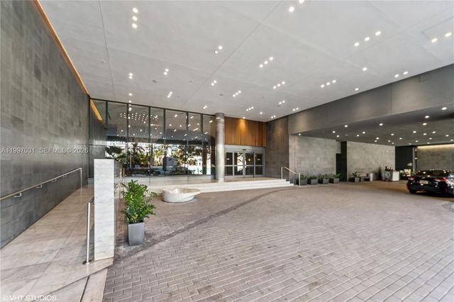 88 SW 7th Street 1804, Miami, FL 33130