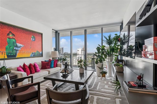 88 SW 7th Street 1804, Miami, FL 33130