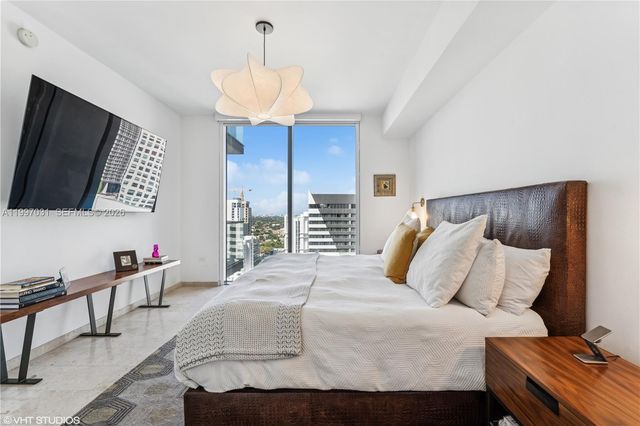 88 SW 7th Street 1804, Miami, FL 33130