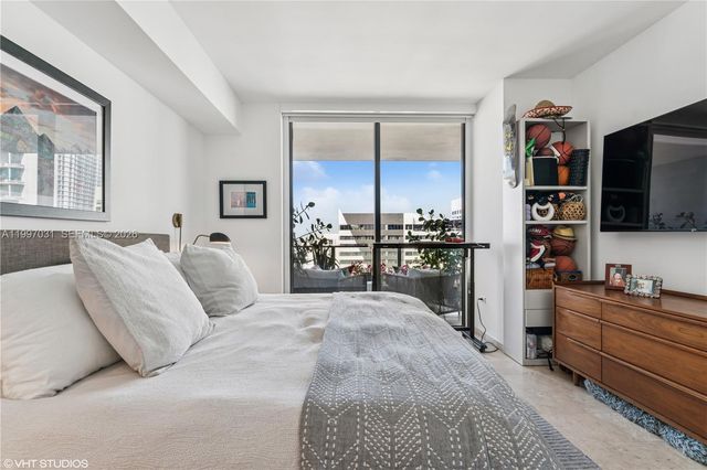 88 SW 7th Street 1804, Miami, FL 33130