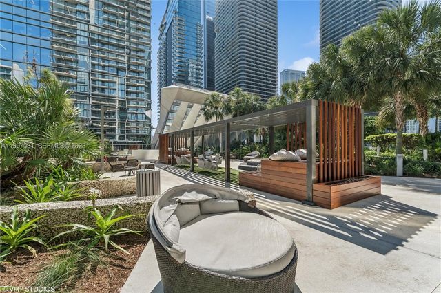 88 SW 7th Street 1804, Miami, FL 33130