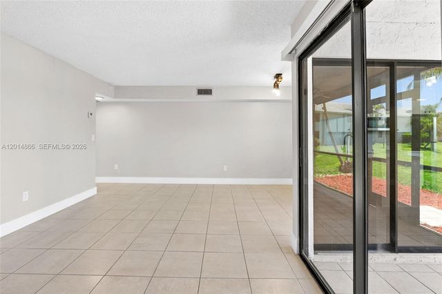 800 Independence Dr 800F, Homestead, FL 33034