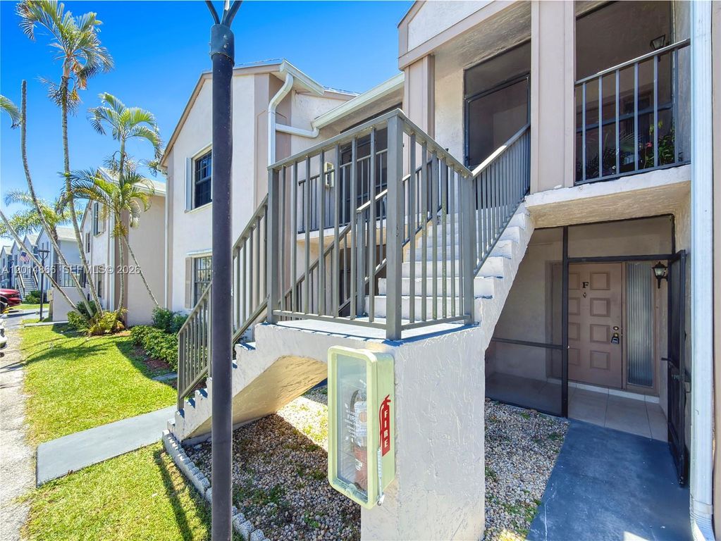 800 Independence Dr 800F, Homestead, FL 33034