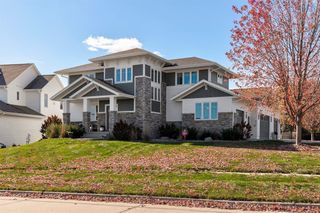 2762 NW 166th Court, Clive, IA 50325