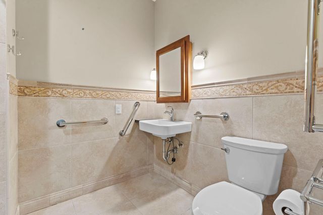 17707 Kingsbury Circle, Lakeville, MN 55044