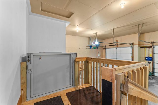 17707 Kingsbury Circle, Lakeville, MN 55044