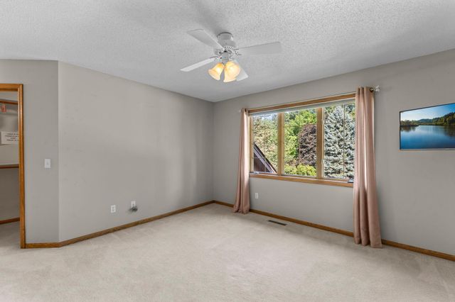 17707 Kingsbury Circle, Lakeville, MN 55044