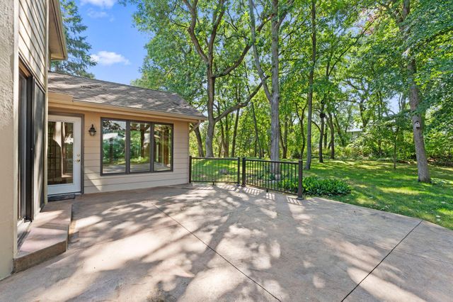 17707 Kingsbury Circle, Lakeville, MN 55044